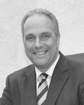 Pr&auml;ses Dr. Michael Diener